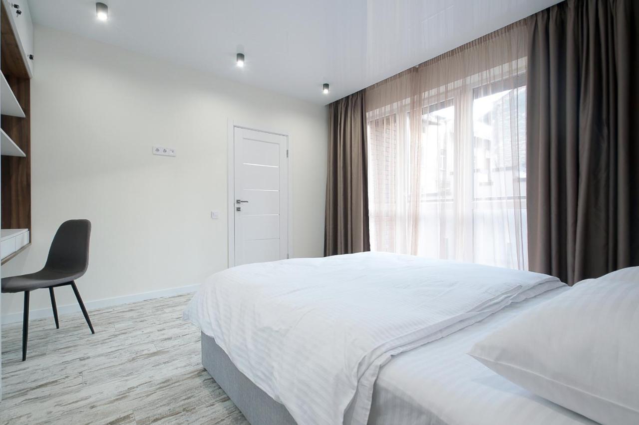Luxury Nest Lviv Center Apartment Exterior foto