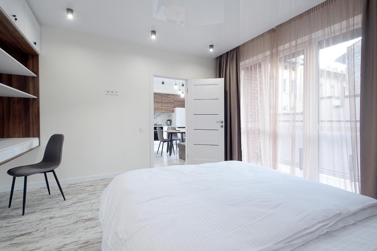 Luxury Nest Lviv Center Apartment Exterior foto