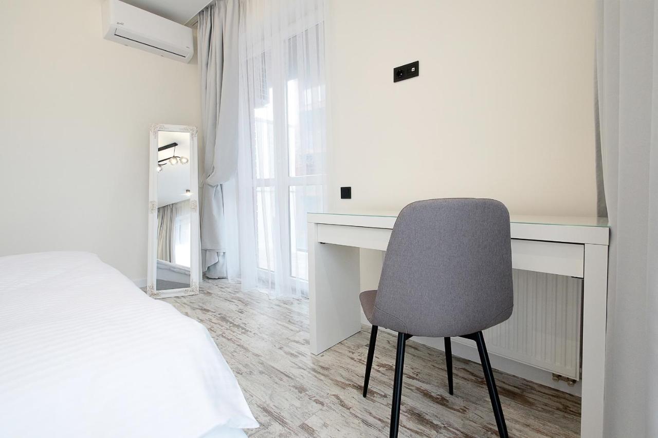 Luxury Nest Lviv Center Apartment Exterior foto
