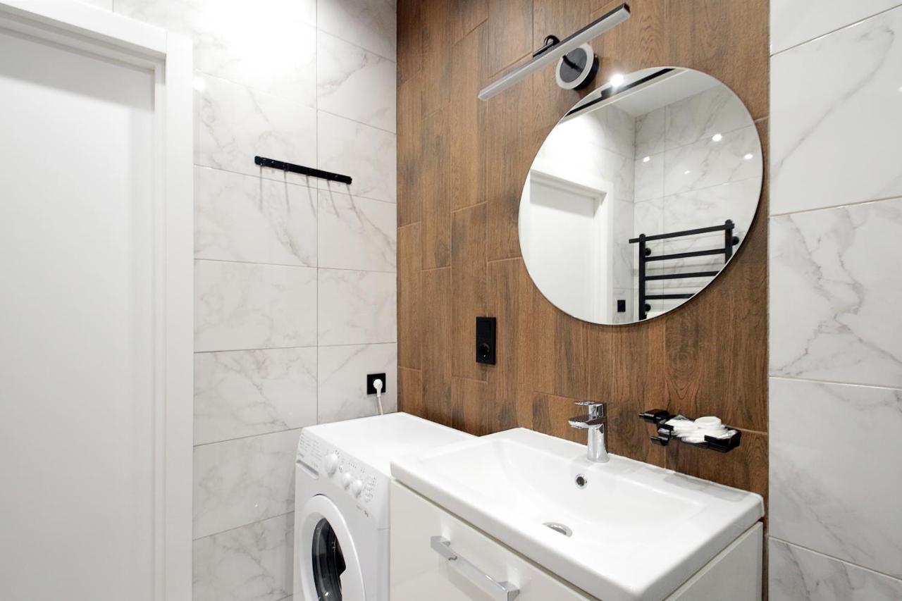 Luxury Nest Lviv Center Apartment Exterior foto